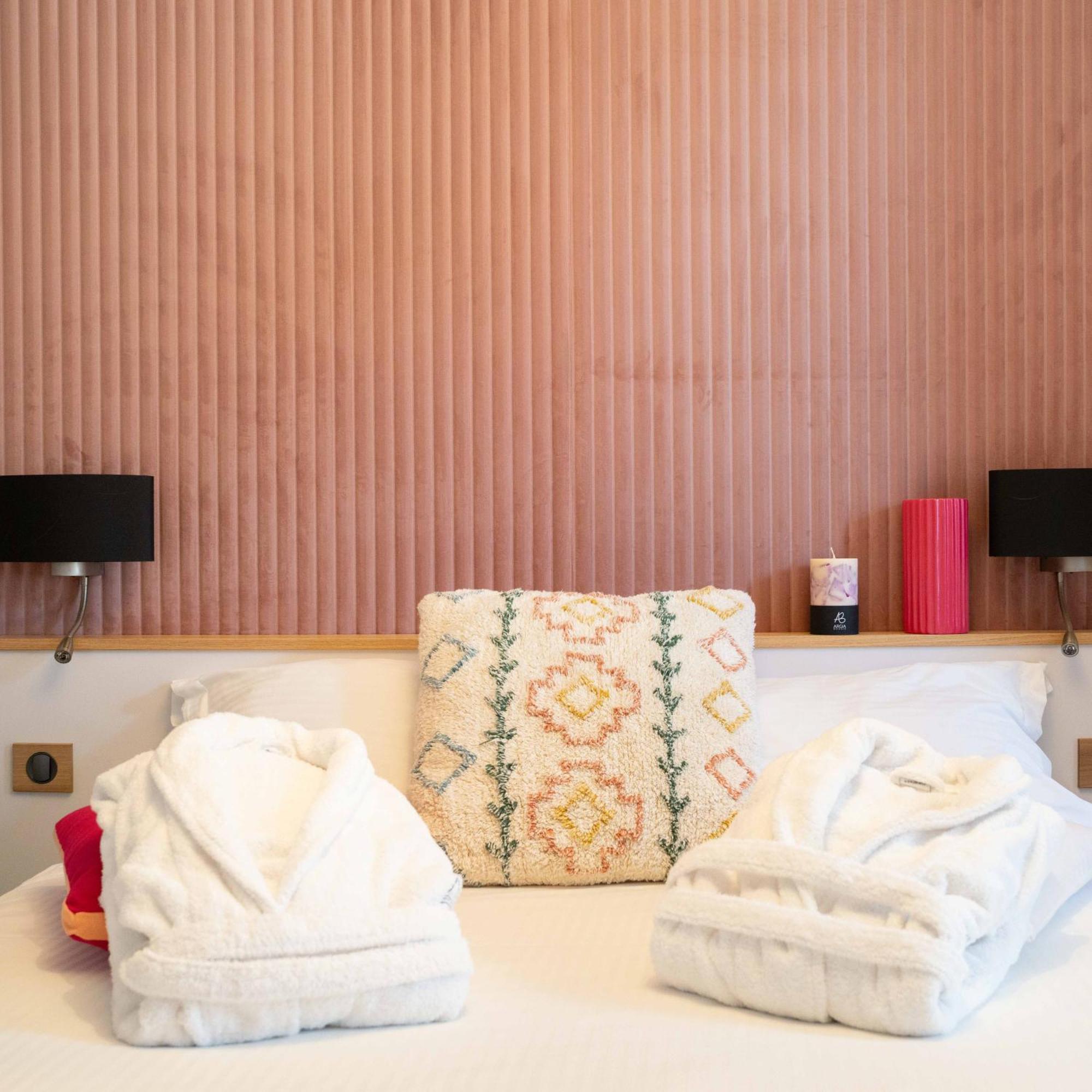 Hotel Argia Hasparren Eksteriør billede